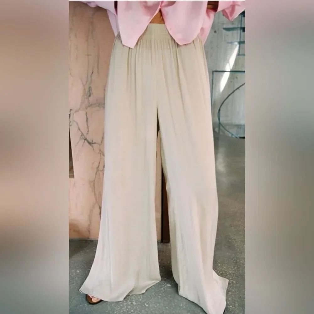 NWT Zara Flowy Wide Leg Pants SIZE XS
